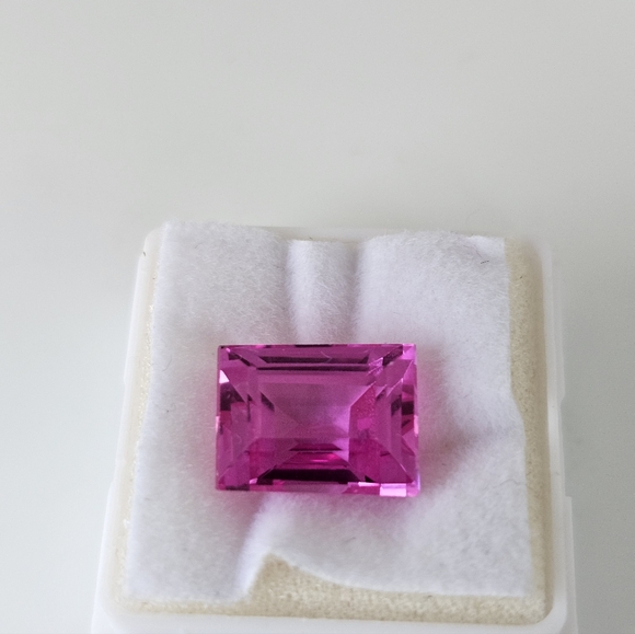Brilliant Certified Pink Spinel Gemstone 11.50ct - Picture 3 of 10